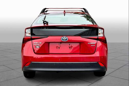2022 Toyota Prius XLE