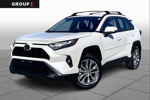 2022 Toyota RAV4 XLE Premium