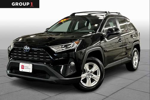 2021 Toyota RAV4 Hybrid XLE