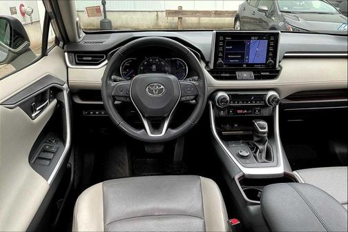2019 Toyota RAV4 Hybrid Limited