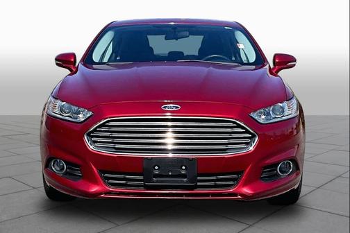 RUBY RED TINTED CLEARCOAT 2016 Ford Fusion SE