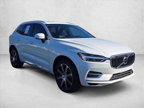 2019 Volvo XC60 Recharge Plug-In Hybrid T8 Inscription