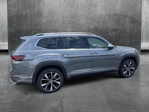 2025 Volkswagen Atlas 2.0T SEL Premium R-Line 4MOTION