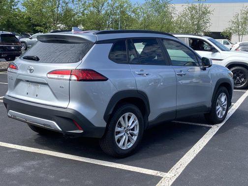 2022 Toyota Corolla Cross LE