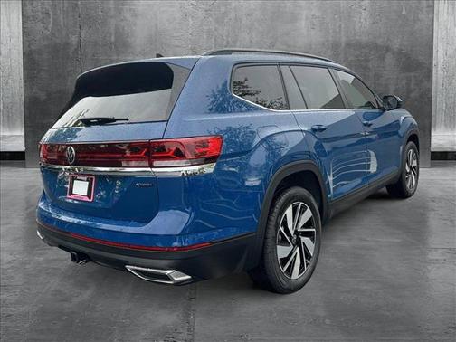 2025 Volkswagen Atlas 2.0T SE w/Technology 4MOTION