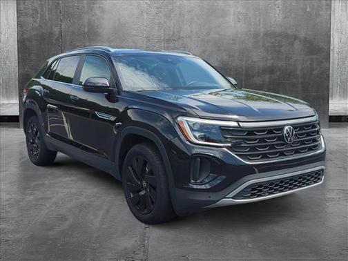 2024 Volkswagen Atlas Cross Sport 2.0T SE w/Technology 4MOTION