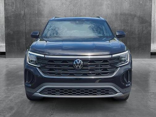 2024 Volkswagen Atlas Cross Sport 2.0T SE w/Technology 4MOTION