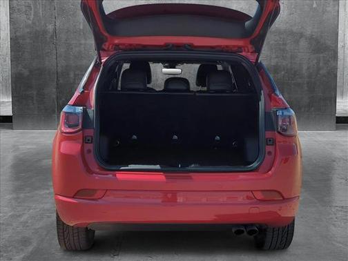 2022 Jeep Compass (RED) Edition 4x4