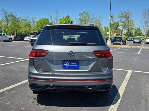 2023 Volkswagen Tiguan 2.0T SE R-Line Black
