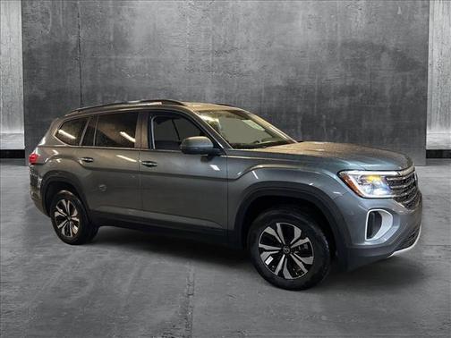 2025 Volkswagen Atlas 2.0T SE