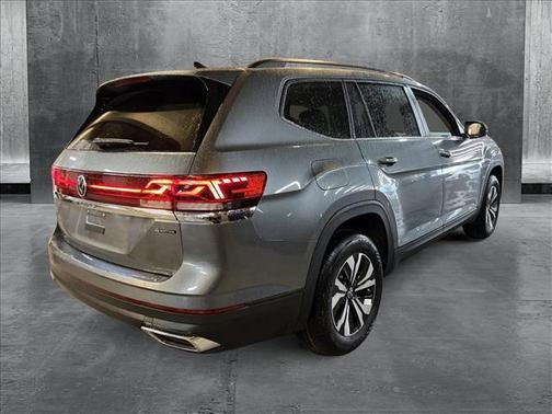 2025 Volkswagen Atlas 2.0T SE