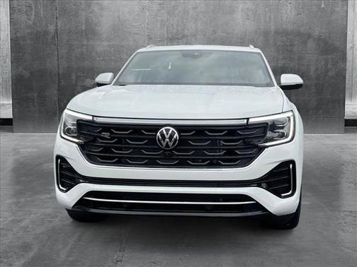 2025 Volkswagen Atlas Cross Sport 2.0T SEL Premium