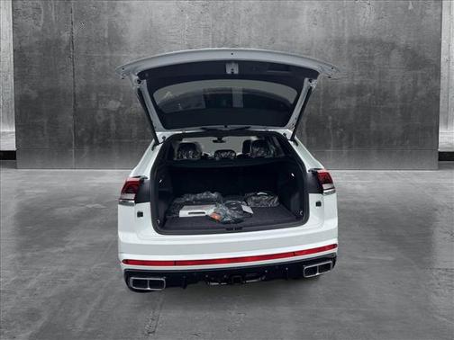2025 Volkswagen Atlas Cross Sport 2.0T SEL Premium