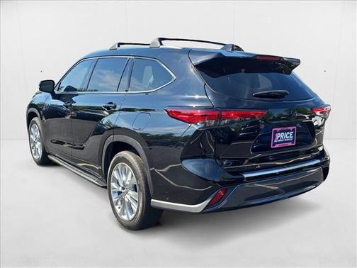 2022 Toyota Highlander Limited