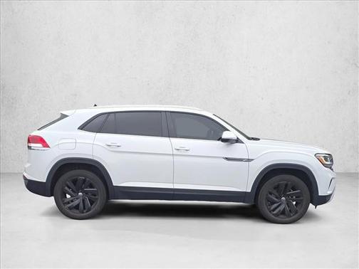 2023 Volkswagen Atlas Cross Sport 2.0T SE w/Technology