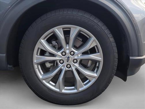 Carbonized Gray Metallic 2021 Ford Explorer XLT