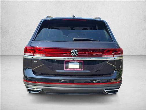 deep black pearl 2026 Volkswagen Atlas 2.0T SE