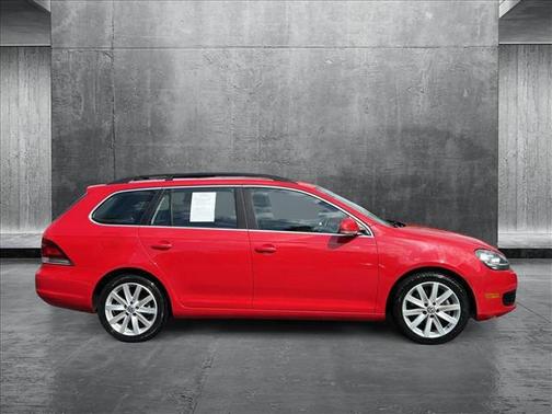 2013 Volkswagen Jetta SportWagen TDI