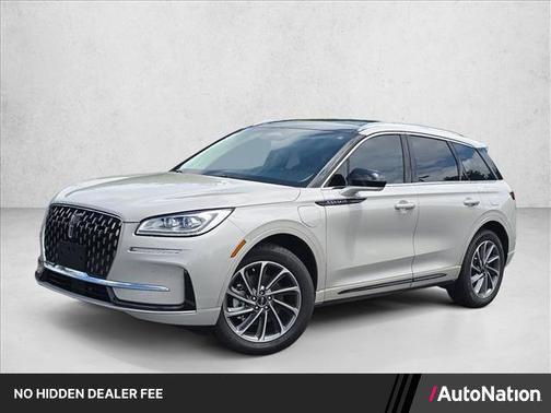 Ceramic Pearl Metallic Tri-Coat 2024 Lincoln Corsair Grand Touring