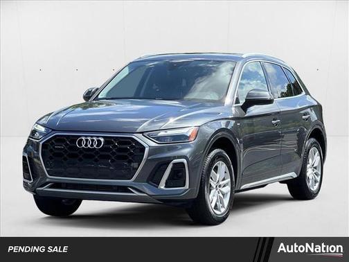 2022 Audi Q5 45 S line Premium