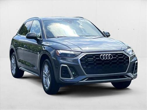 2022 Audi Q5 45 S line Premium