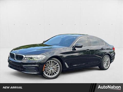 2019 BMW 530 530i