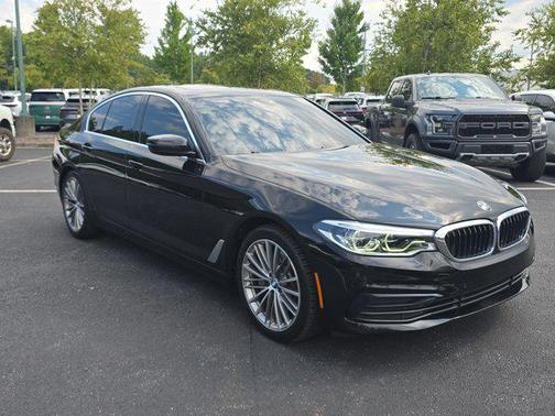 2019 BMW 530 530i