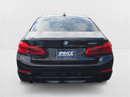 2019 BMW 530 530i