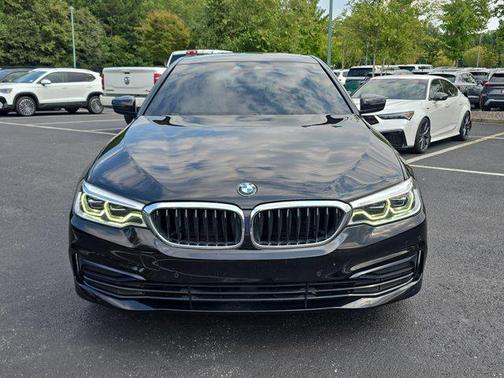 2019 BMW 530 530i
