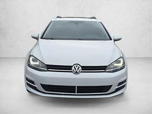 2015 Volkswagen Golf SportWagen TDI SEL 4-Door