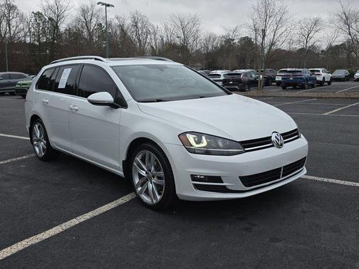 2015 Volkswagen Golf SportWagen TDI SEL 4-Door