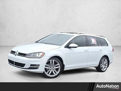 2015 Volkswagen Golf SportWagen TDI SEL 4-Door