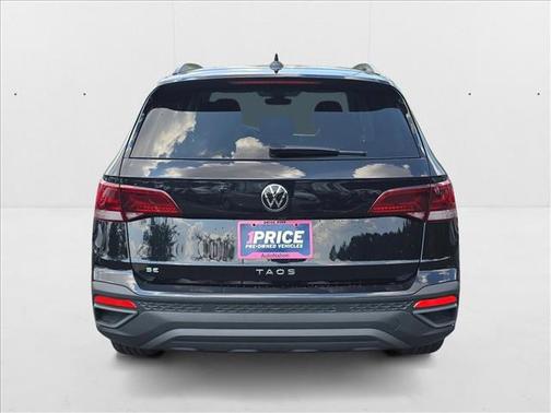 2024 Volkswagen Taos 1.5T SE Black