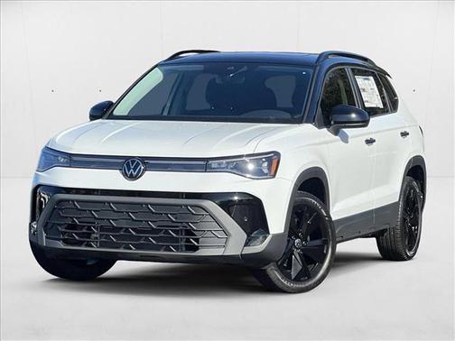2025 Volkswagen Taos 1.5T SE Black