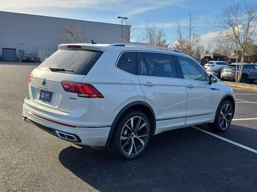 2023 Volkswagen Tiguan 2.0T SEL R-Line 4MOTION