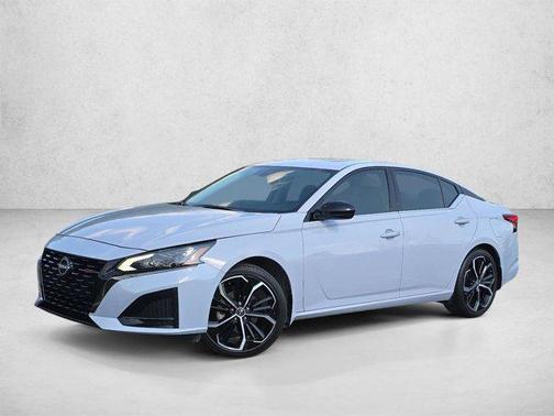 Gray Sky Pearl 2024 Nissan Altima SR FWD