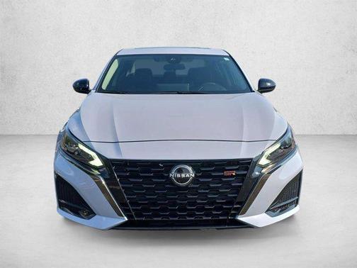 Gray Sky Pearl 2024 Nissan Altima SR FWD