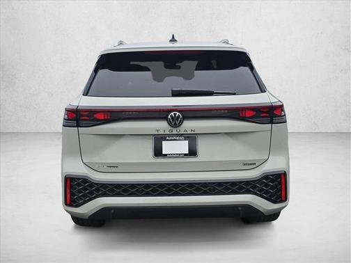 2026 Volkswagen Tiguan 2.0T SEL R-Line 4MOTION