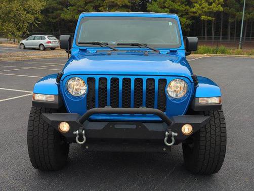 Hydro Blue Pearlcoat 2023 Jeep Gladiator Sport S