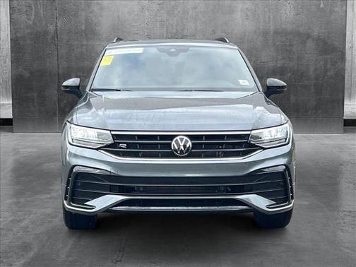 2024 Volkswagen Tiguan 2.0T SE R-Line Black 4MOTION