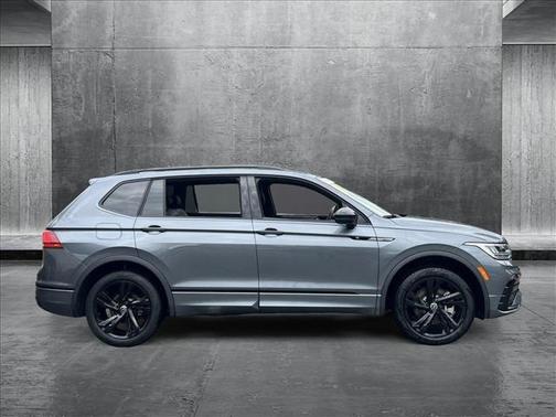 2024 Volkswagen Tiguan 2.0T SE R-Line Black 4MOTION