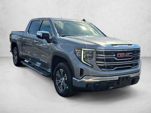 Sterling Metallic 2023 GMC Sierra 1500 SLT