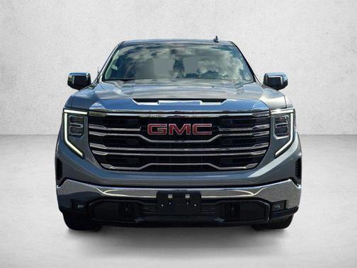 Sterling Metallic 2023 GMC Sierra 1500 SLT