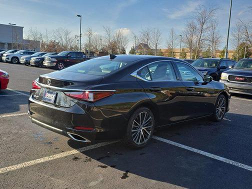 2023 Lexus ES 350 Base