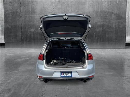 2016 Volkswagen Golf GTI 2.0T Autobahn w/Performance Package 4-Door