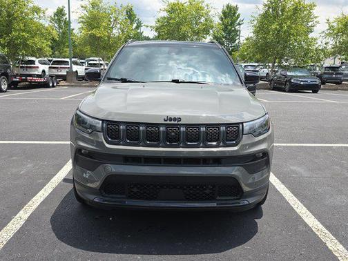 Sting-Gray Clearcoat 2023 Jeep Compass Latitude