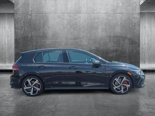 2024 Volkswagen Golf GTI 2.0T SE DSG