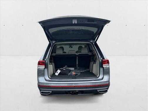 2025 Volkswagen Atlas 2.0T SE w/Technology 4MOTION