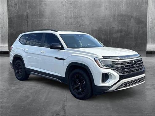 2024 Volkswagen Atlas 2.0T SEL