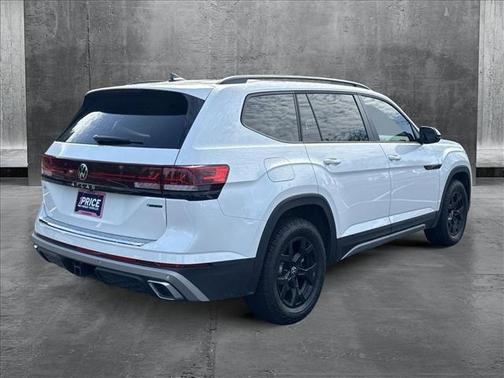 2024 Volkswagen Atlas 2.0T SEL